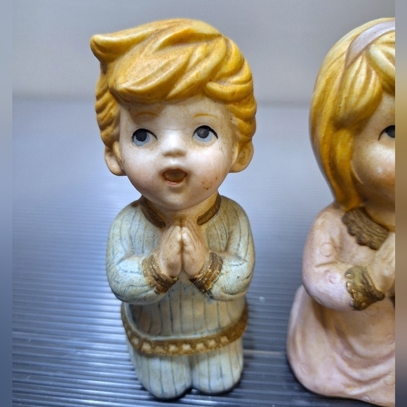 Homco Vintage Boy & Girl Blonde Hair Kneeling Praying Ceramic Figurine Decor - Picture 2 of 12
